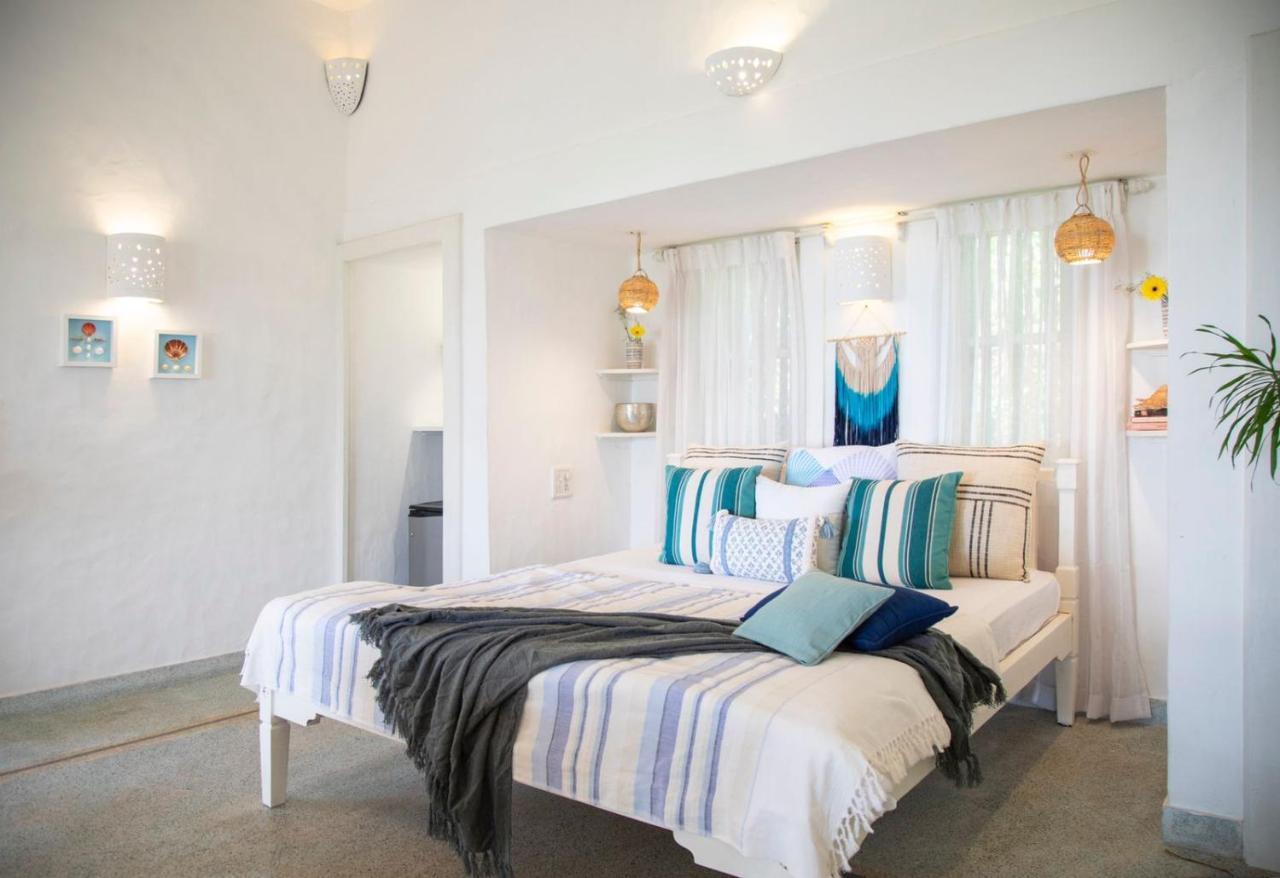 Wildflower Villas - All Villa Hotel, Family Run Candolim Luaran gambar