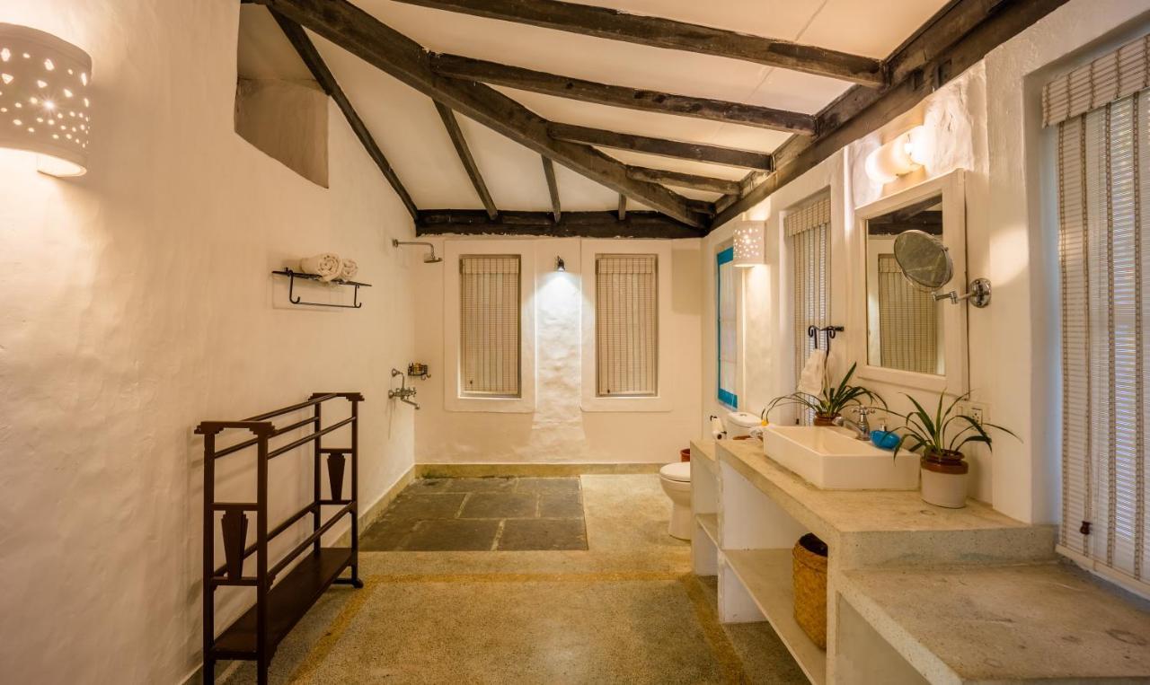 Wildflower Villas - All Villa Hotel, Family Run Candolim Luaran gambar