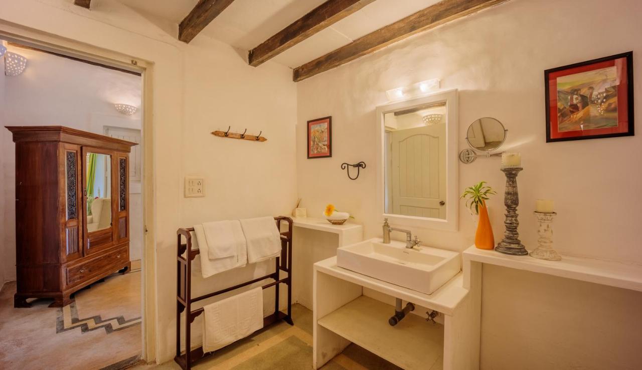 Wildflower Villas - All Villa Hotel, Family Run Candolim Luaran gambar