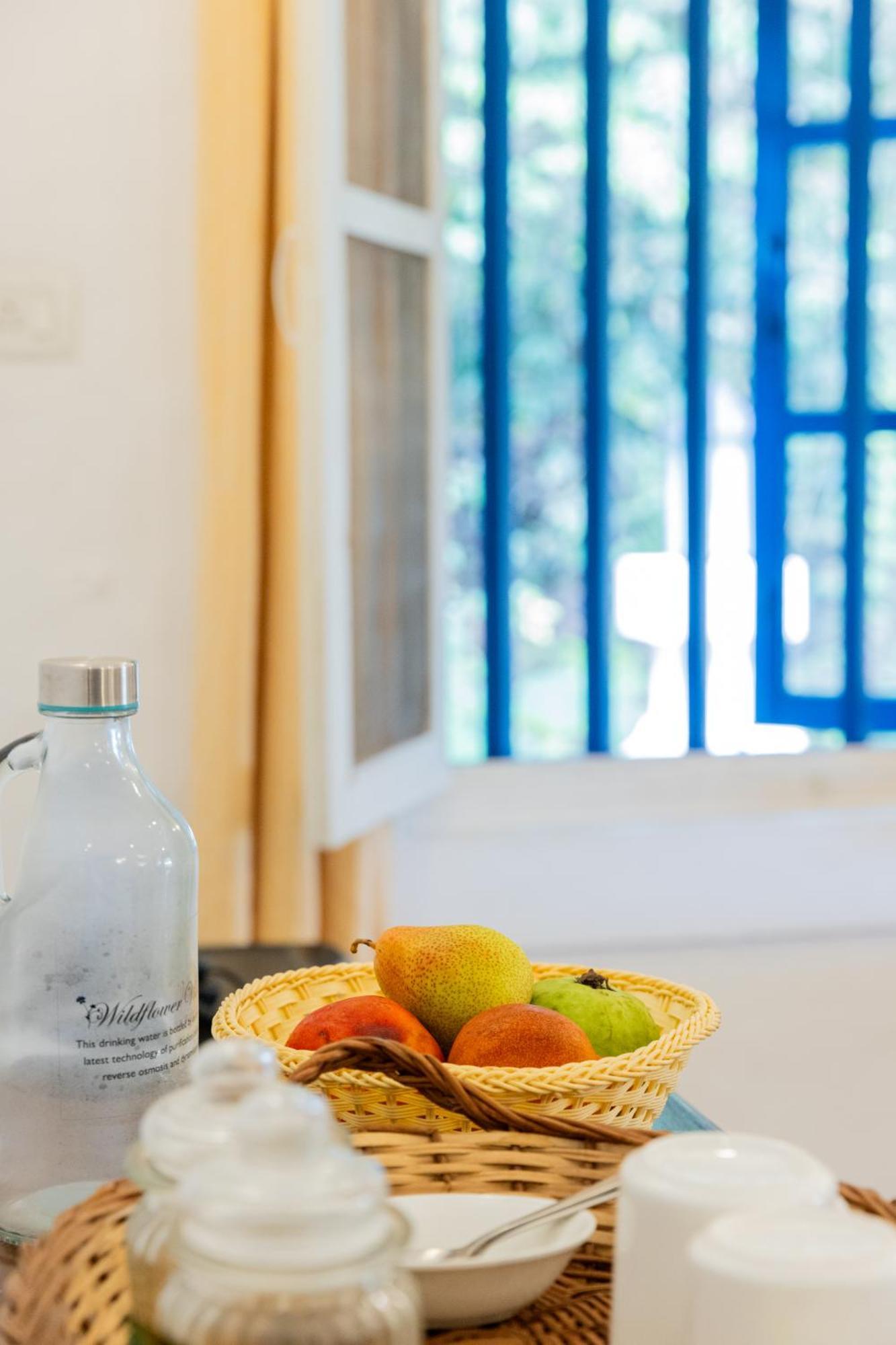 Wildflower Villas - All Villa Hotel, Family Run Candolim Luaran gambar