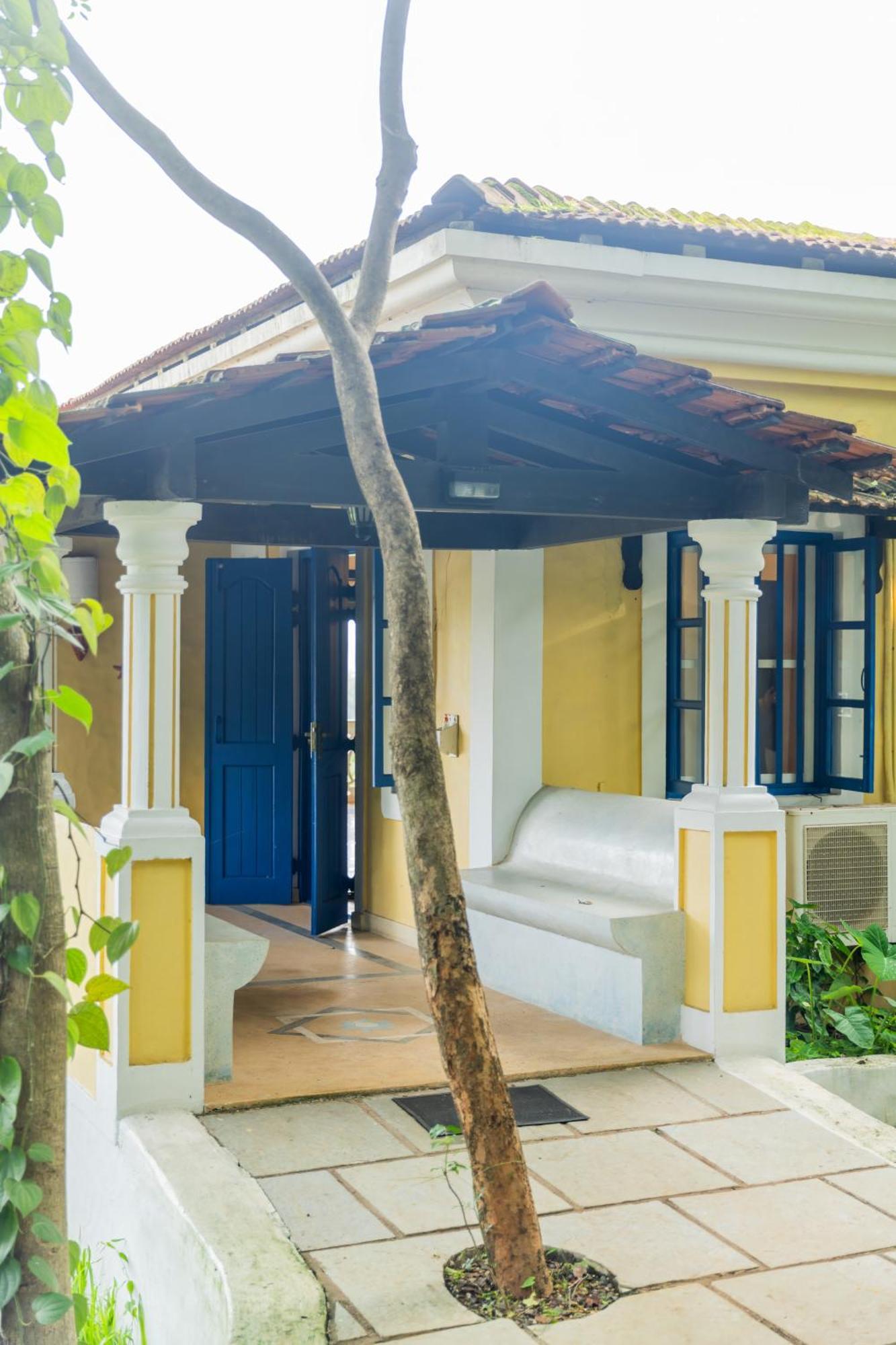 Wildflower Villas - All Villa Hotel, Family Run Candolim Luaran gambar